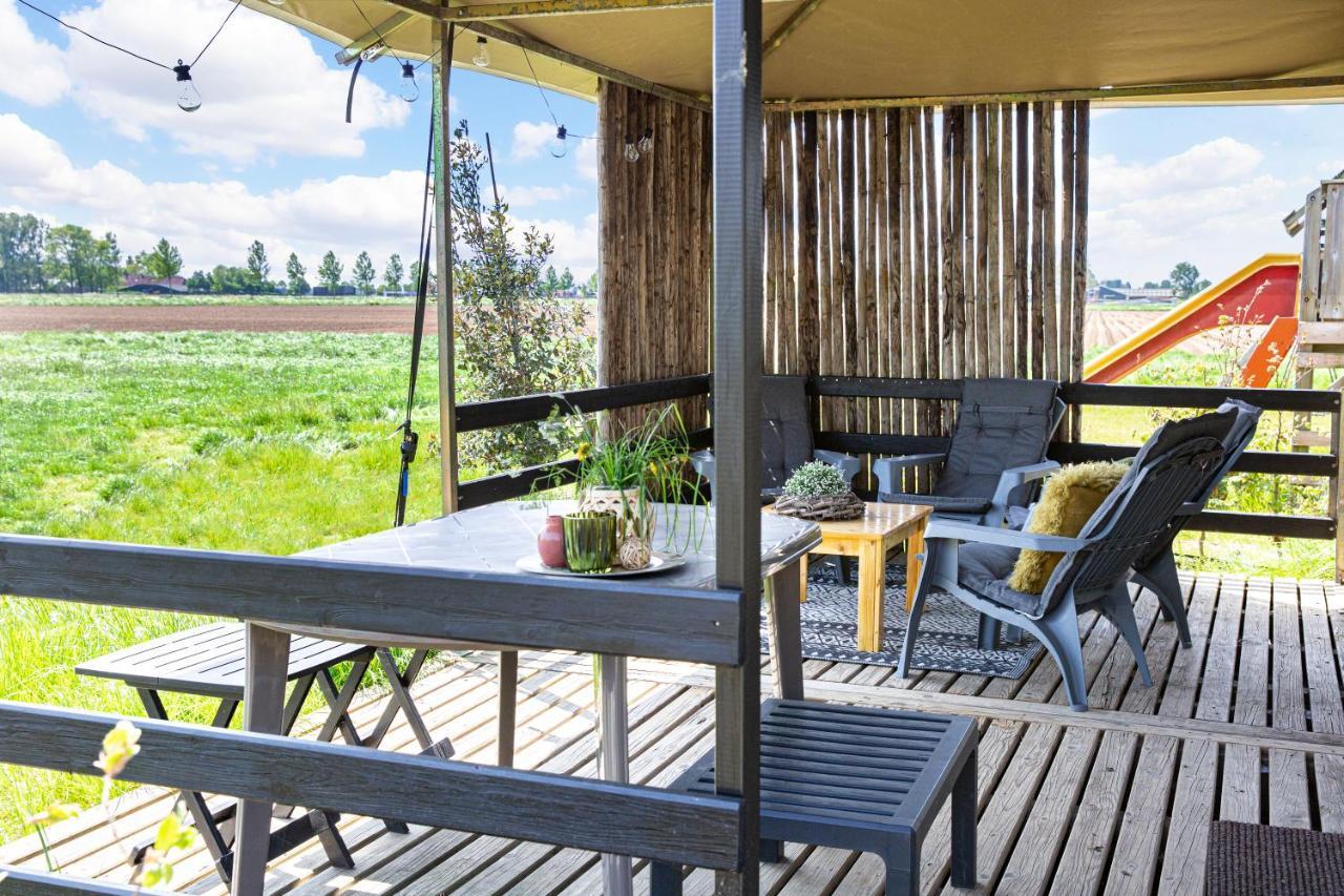 Boerderij Camping Nixhoeve Genderen Ngoại thất bức ảnh