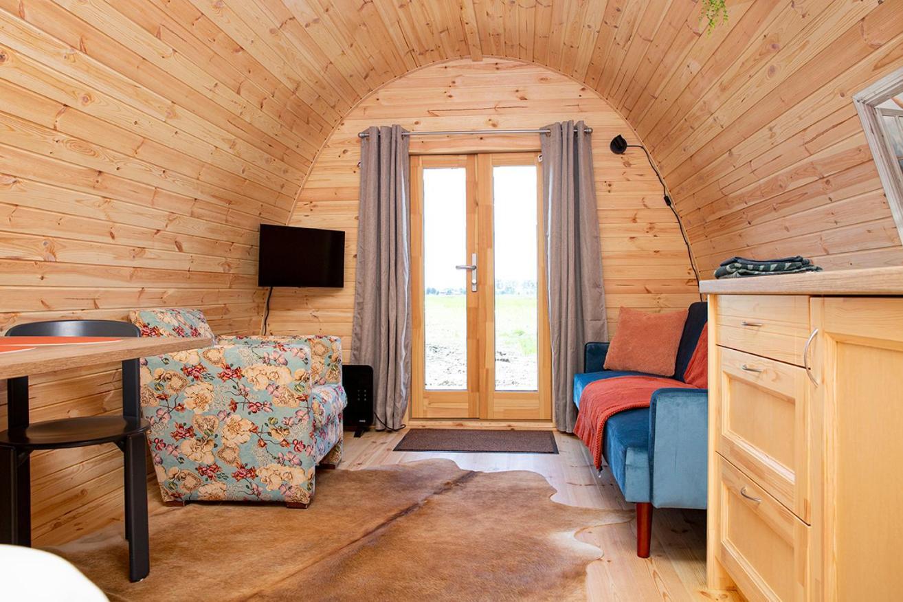 Boerderij Camping Nixhoeve Genderen Ngoại thất bức ảnh