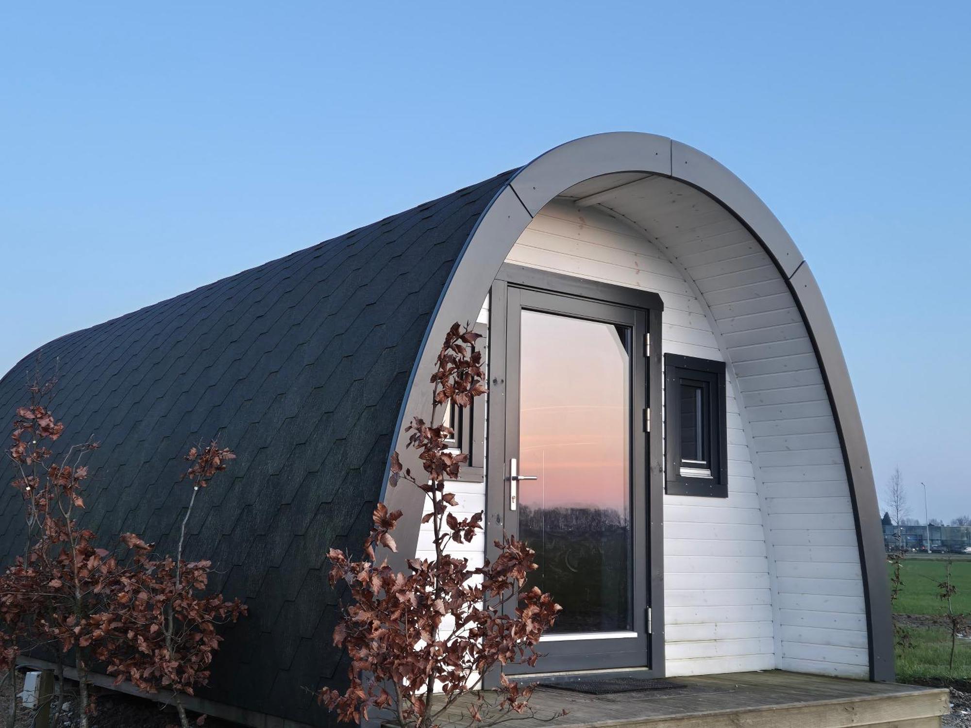 Boerderij Camping Nixhoeve Genderen Ngoại thất bức ảnh
